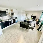 Lovely Spacious Studio In Central Cambridge